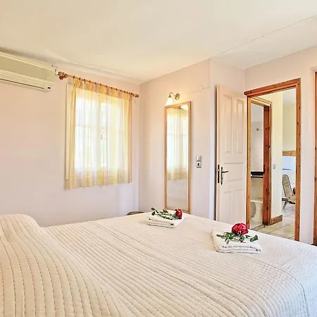 Appartement Avgi Ena *
